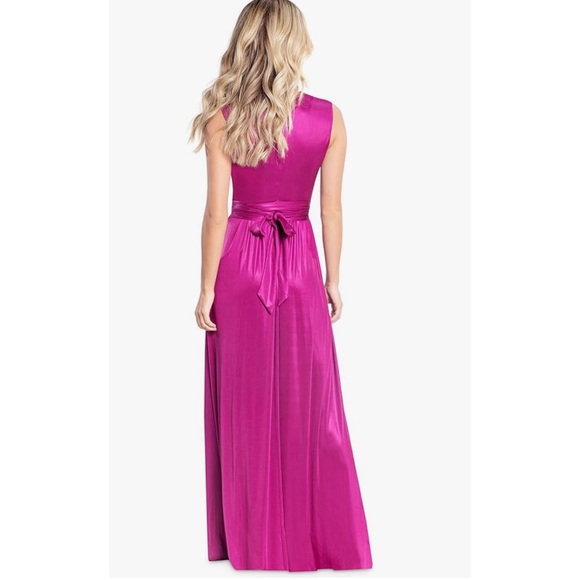 ❗️FINAL❗️ 🆕 DRESS THE POPULATION Magenta KRISTA Dress/Gown 🔴🔴 - Picture 2 of 8